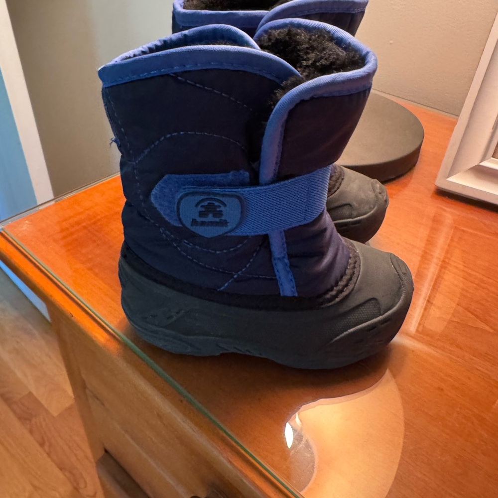 Kamik Snowbug winter boots size 7t